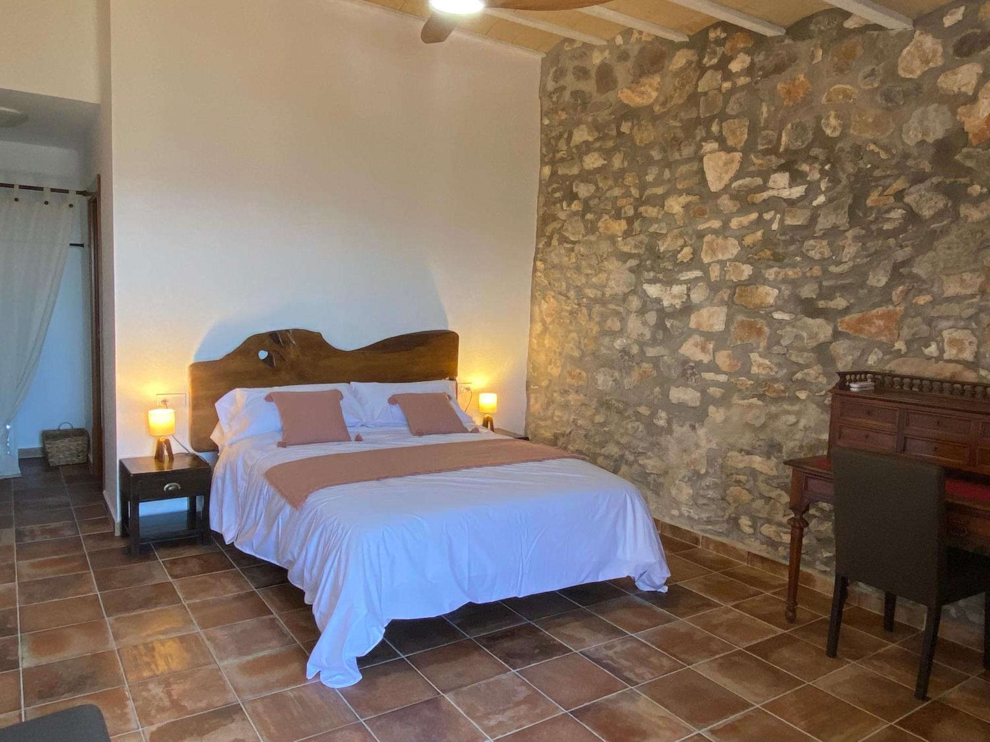La Cueva De Miravet - Villa De Lujo En La Cima De La Montana Con Vistas Al Mar Cabanes  Exterior photo