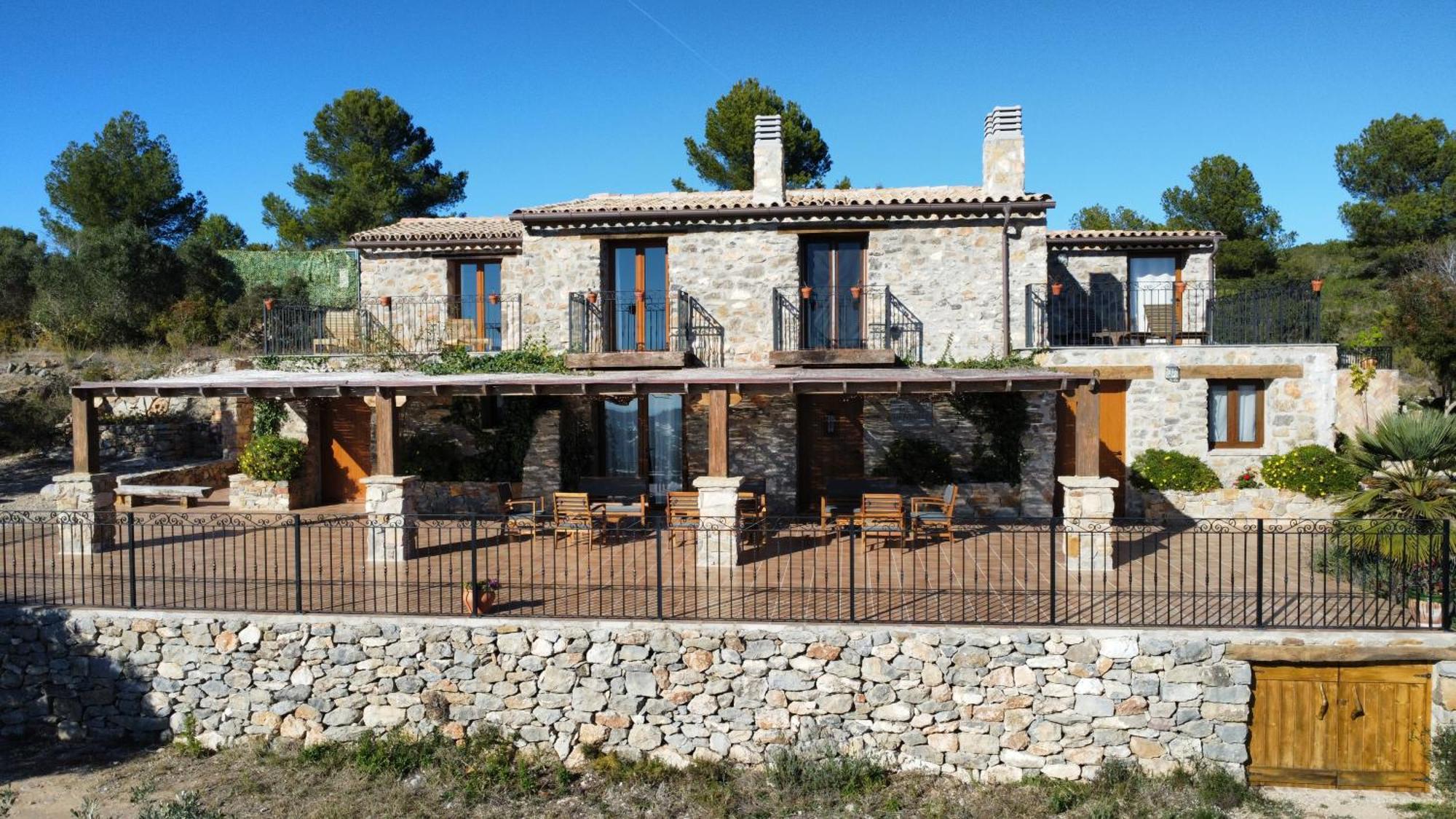 La Cueva De Miravet - Villa De Lujo En La Cima De La Montana Con Vistas Al Mar Cabanes  Exterior photo